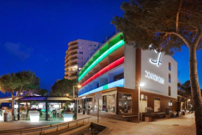 Отель Cosmopolita Hotel Boutique & Spa  Castell-Platja d’Aro